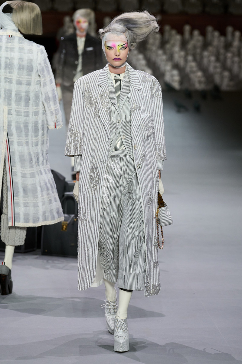 00015-thom-browne-fall-2023-couture-credit-gorunway.jpg