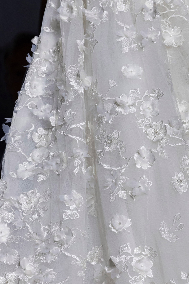 00064-celia-kritharioti-fall-2023-couture-details-credit-brand.jpg