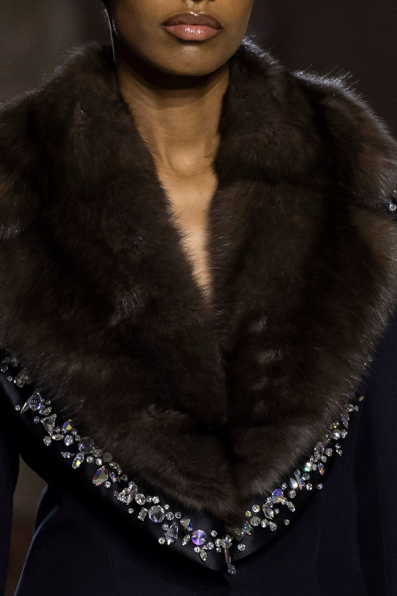 00010-celia-kritharioti-fall-2023-couture-details-credit-brand.jpg