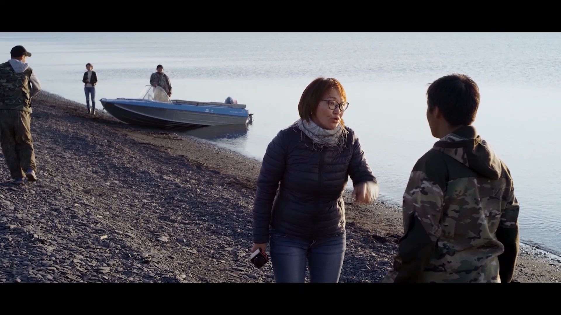 Надо мною солнце не садится 2019 WEB-DL 1080p.mkv_snapshot_01.29.39.png