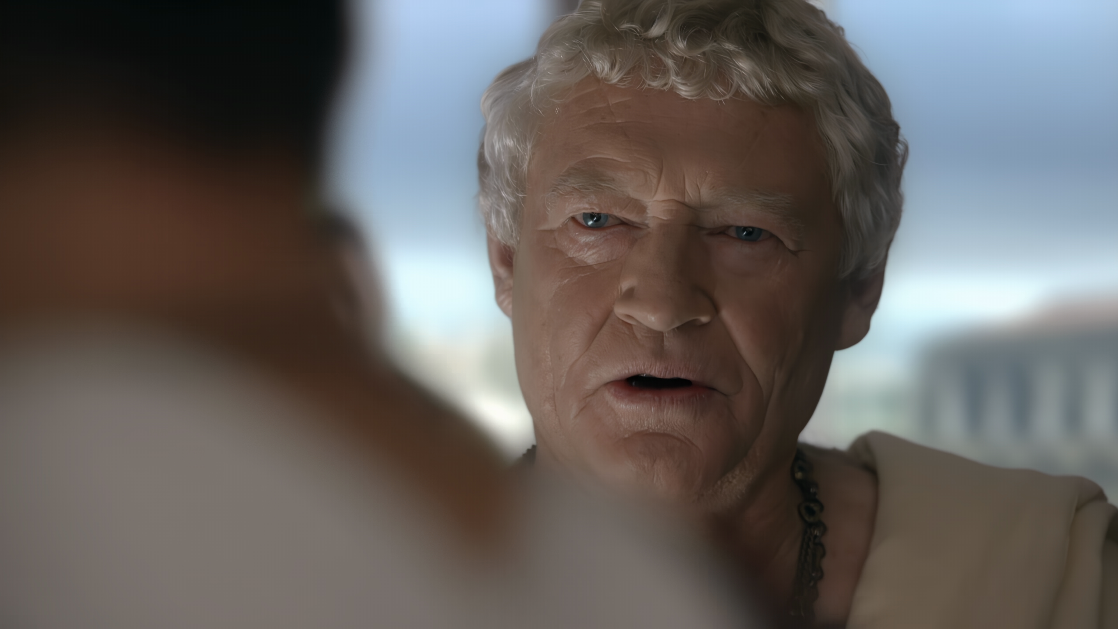 Spartacus Vengeance S02e01 Fugitivus - Беглый.mkv_20231101_101610.731.png