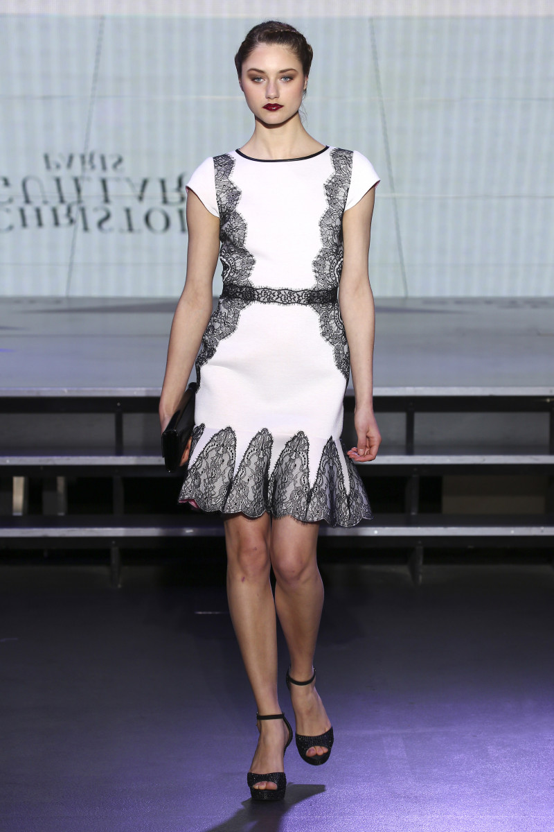 christophe_guillarme_05_pfw_fall-winter_2016-17_smp_look05_2m_20170220_1536584962.jpg