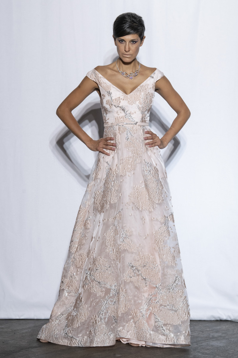 christophe_guillarme_pfw_ss20_15_0316_20200610_1348270100.jpg