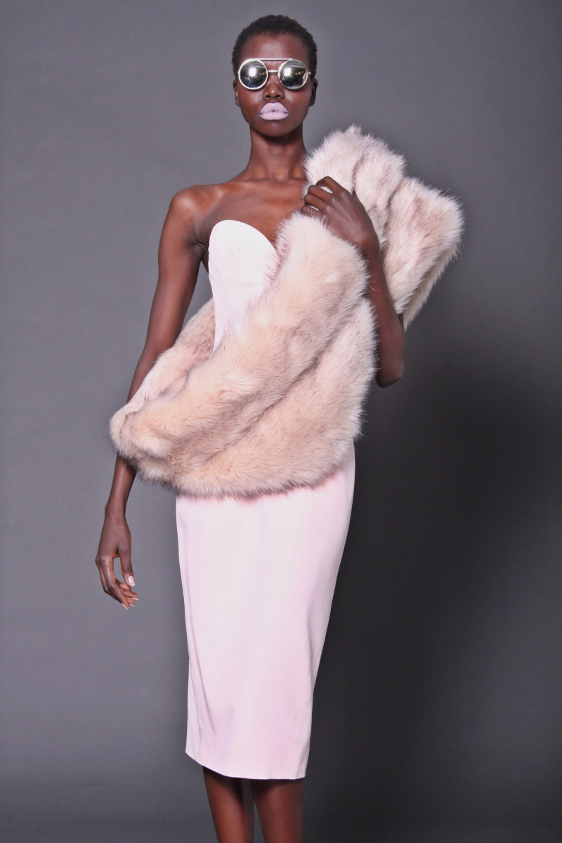 37-christian-siriano-prefall-2017.jpg