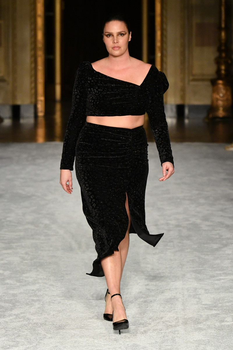 00024-Christian-Siriano-Fall-21.jpg