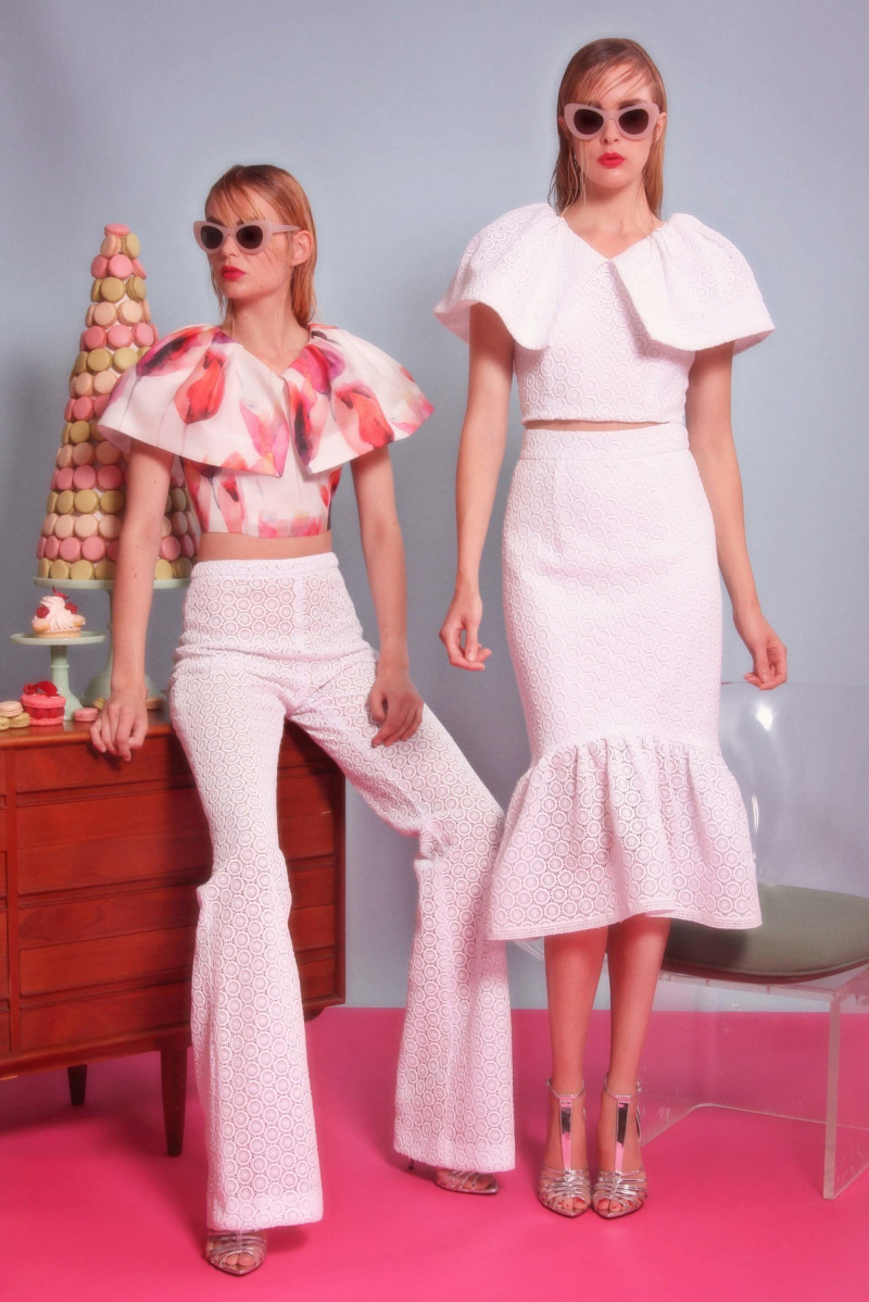 09-christian-siriano-resort-17.jpg