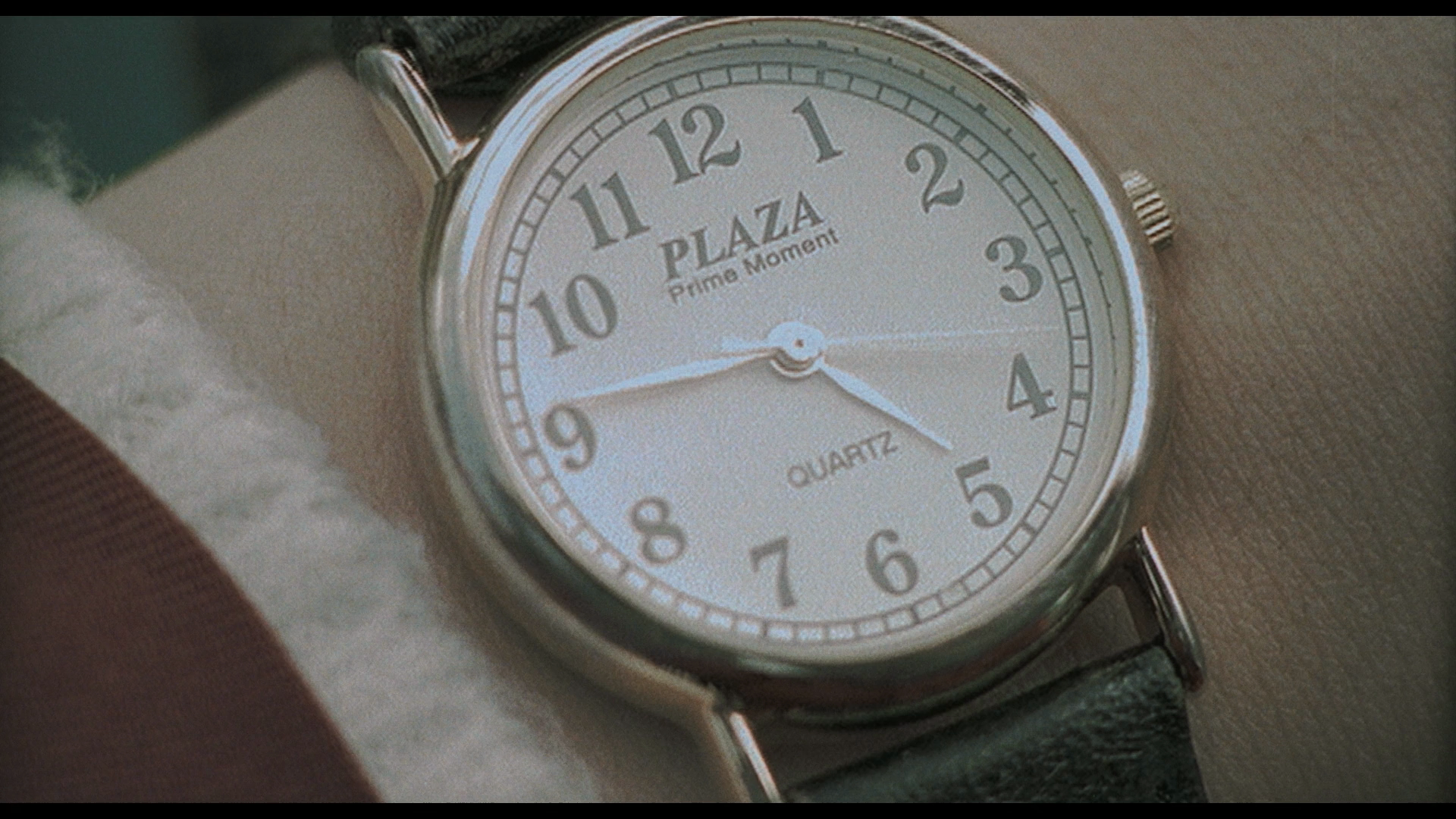 Uzumaki 2000 1080p BluRay REMUX AVC FLAC 2.0-aCant.mkv_20240116_204805.633.png