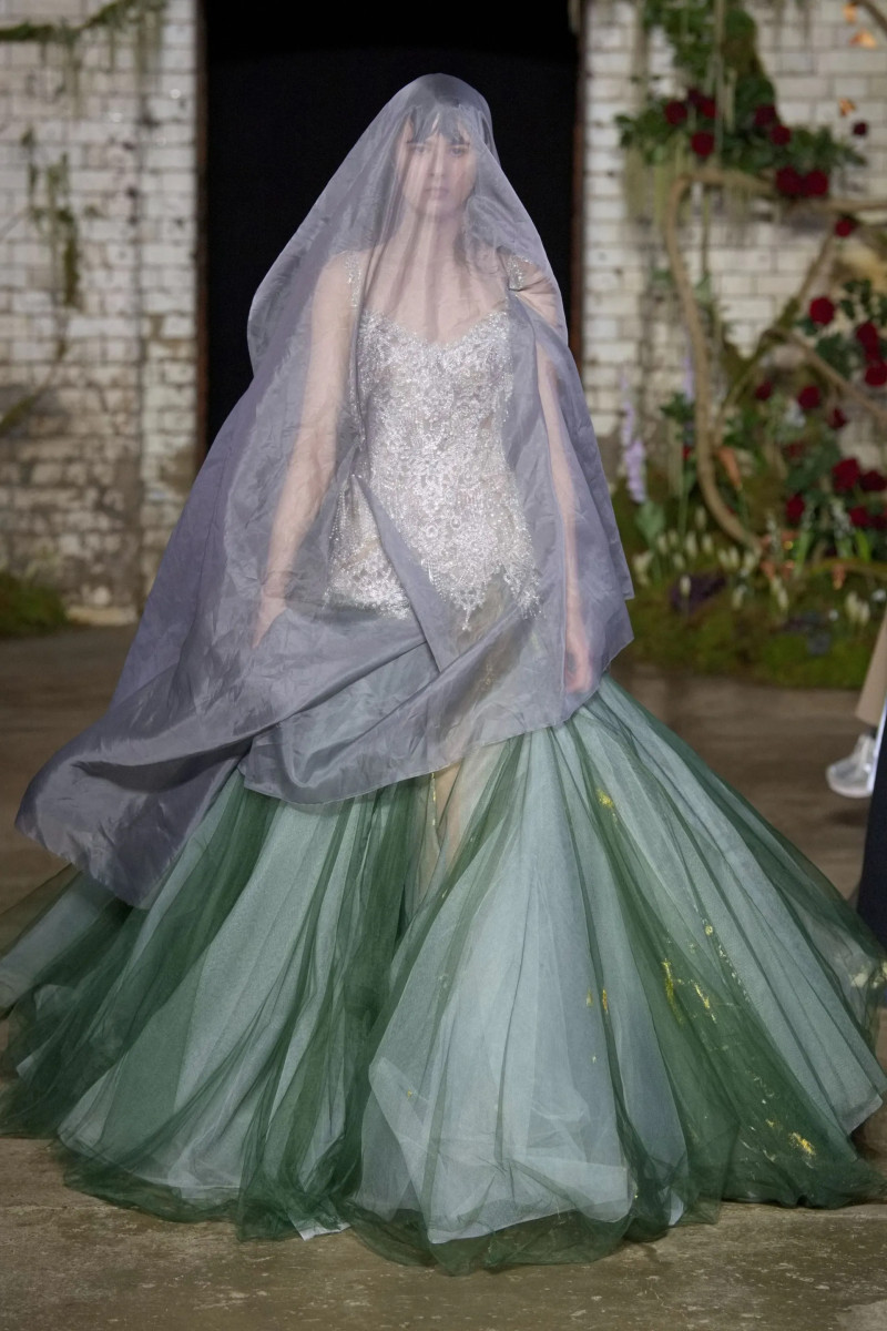 00060-mithridate-fall-2022-ready-to-wear-details-paris-credit-jason-lloyd-evans.webp