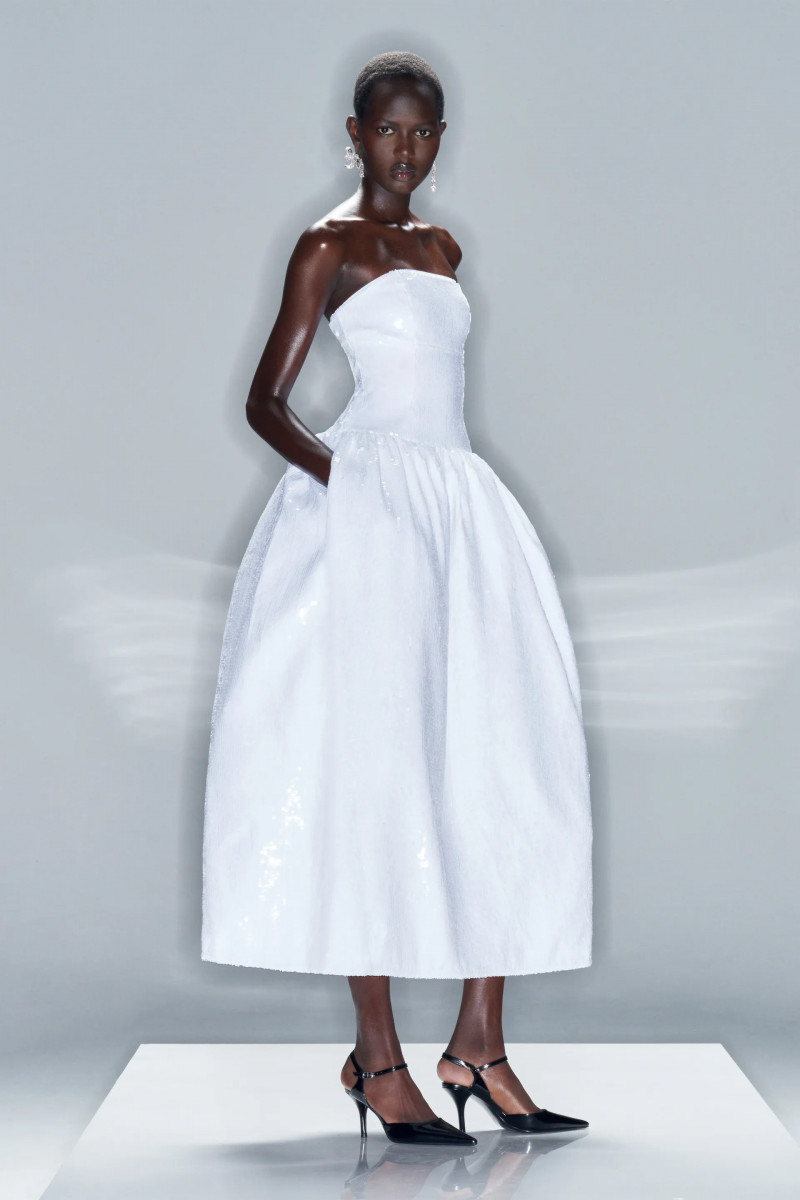 00028-self-portrait-fall-2024-ready-to-wear-credit-brand.webp