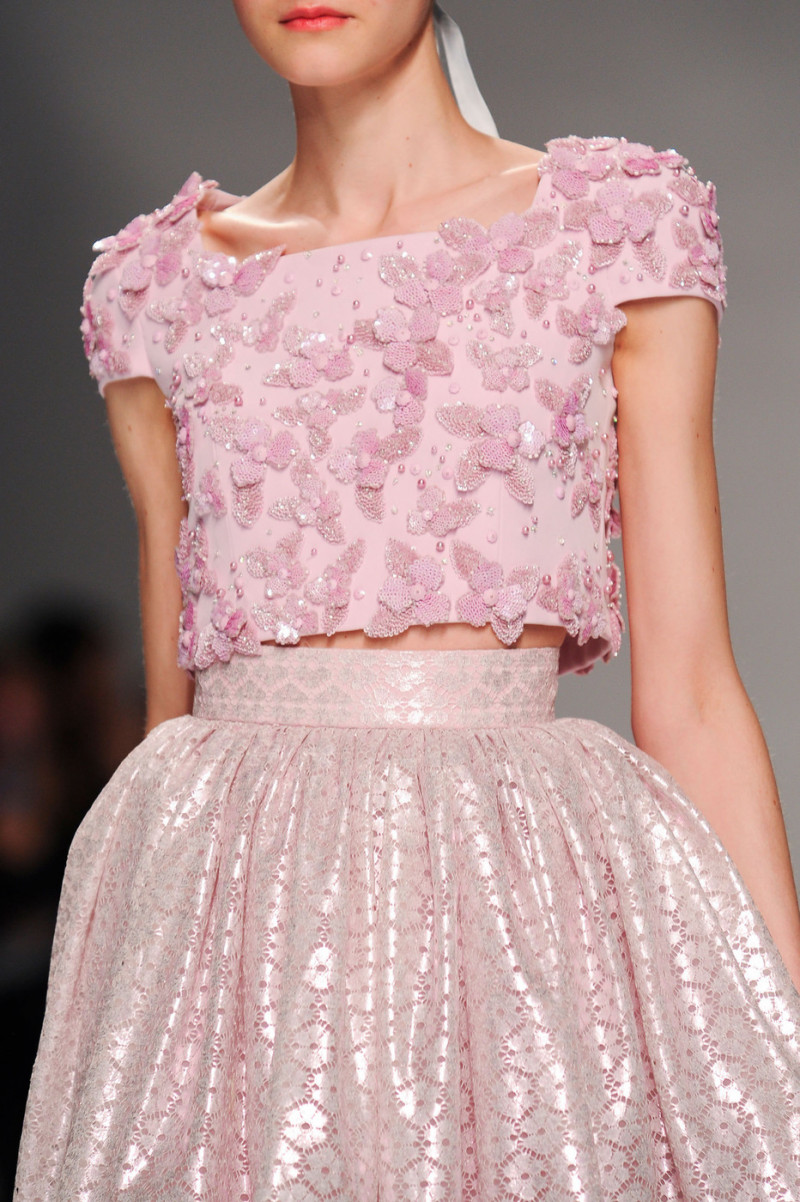 Georges+Hobeika+Spring+2015+Details+c0GmYmZrQRtx.jpg