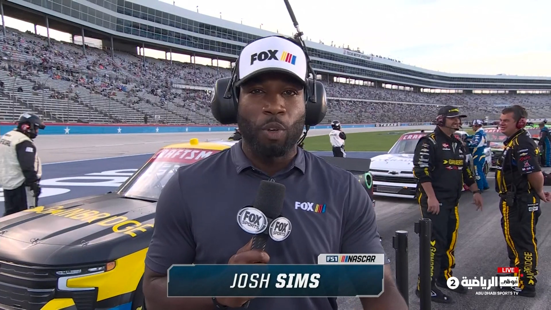 cap_nascar_00_06_40_06.jpg