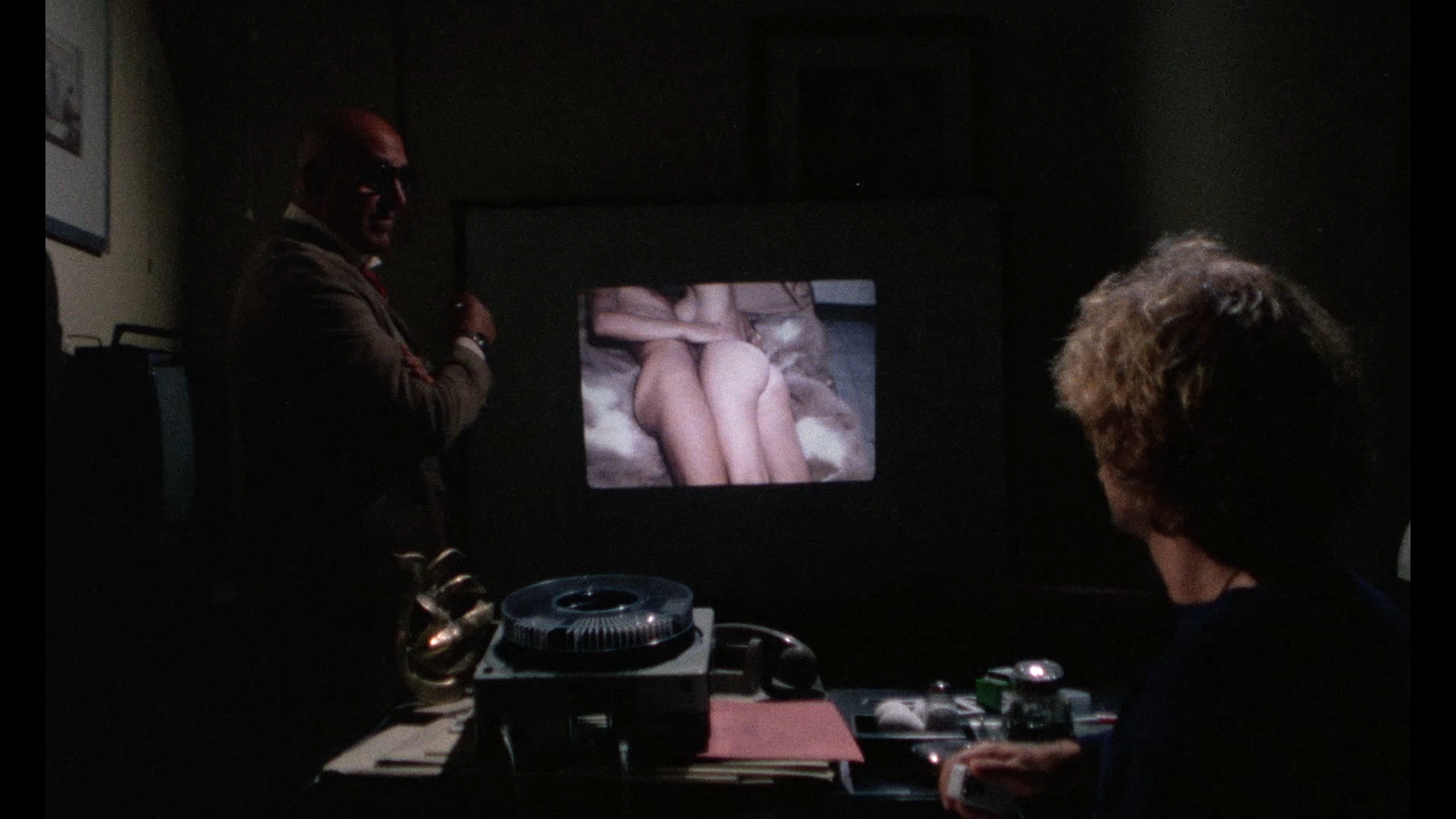 Венецианский джалло (1979. Giallo a Venezia).mkv_snapshot_00.35.04_[2024.04.16_03.18.01].png