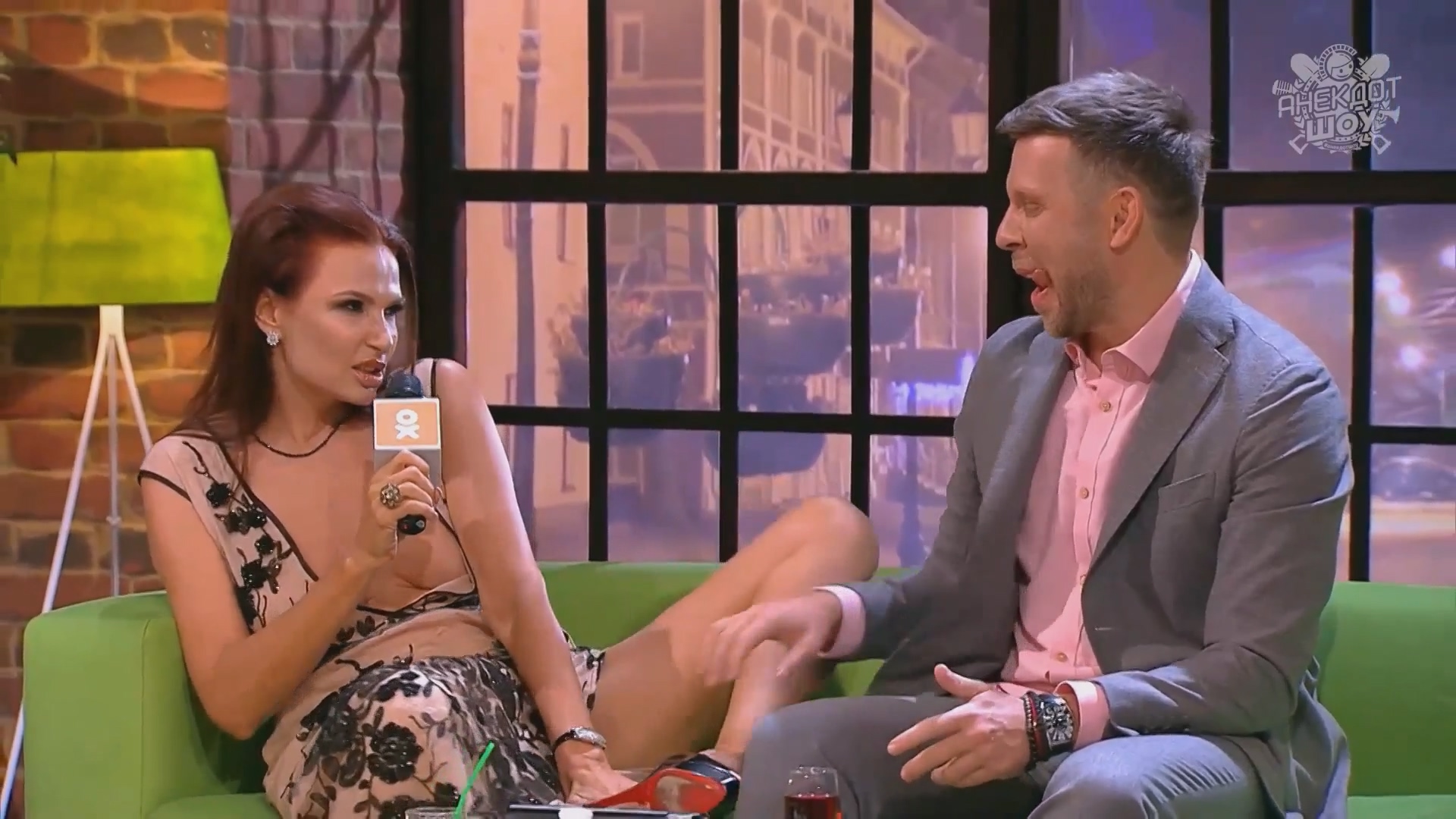 Эвелина Бледанс Анекдот Шоу с Вадимом Галыгиным 12 выпуск HD 1080.mp4_20240420_154237.448.jpg