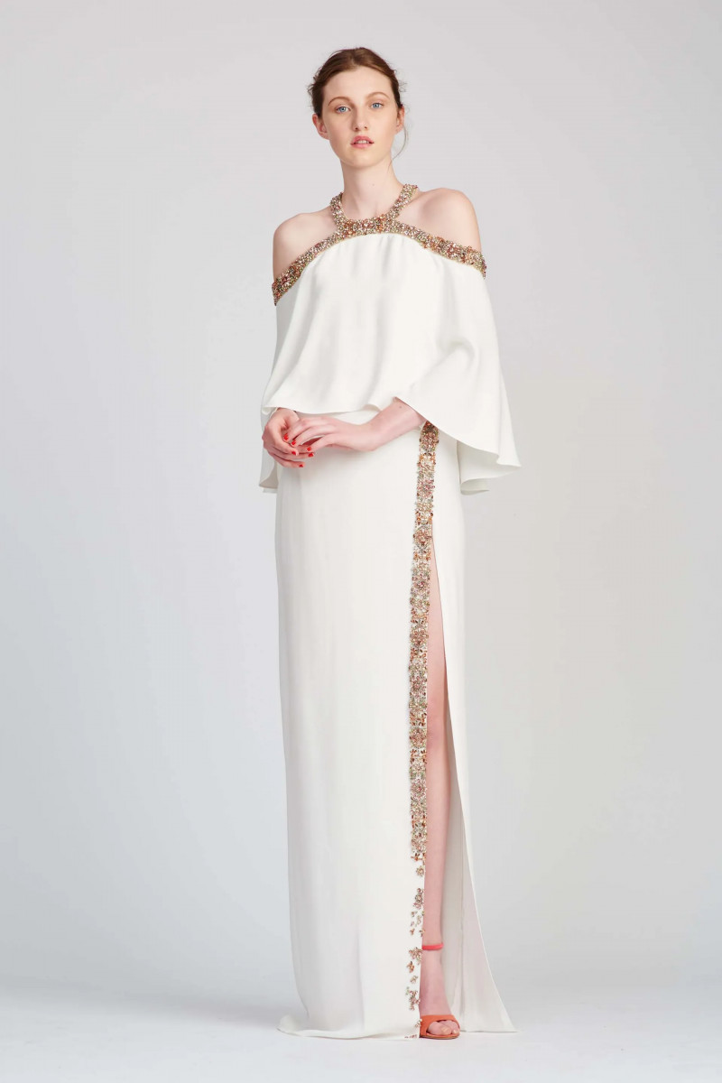 06-monique-lhuillier-resort-17.webp