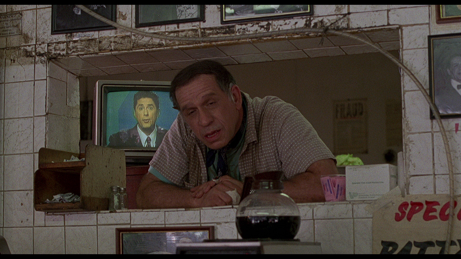 Gridlock'd.1997.Koch.Media.BDRemux.1080p[(082650)2024-05-04-06-50-32].PNG