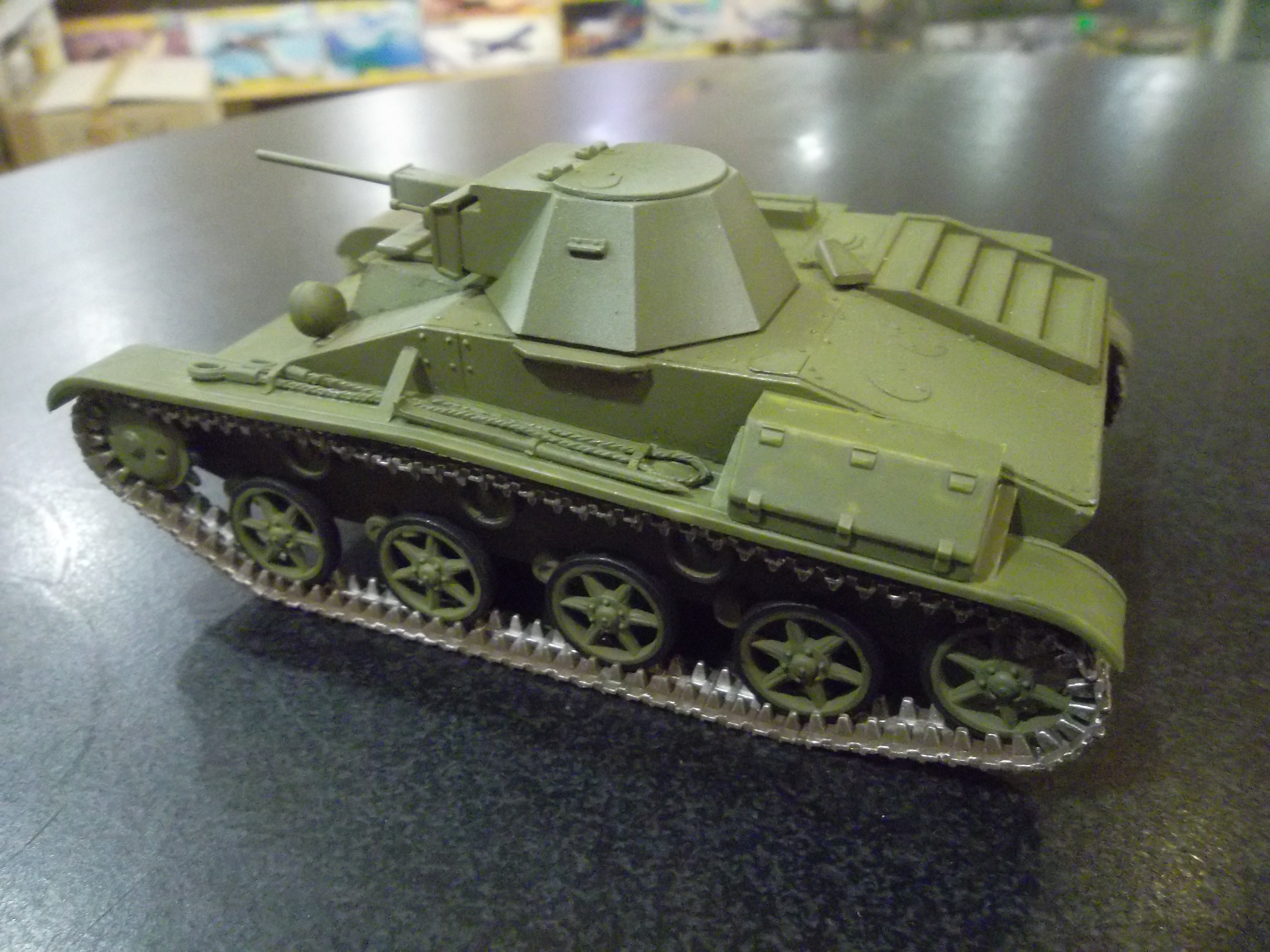 Легкий танк Т-60 поздний, 1/35 (RPM 35044) 1eaffd1d5322d9798ab10f9e5b0dcbd5