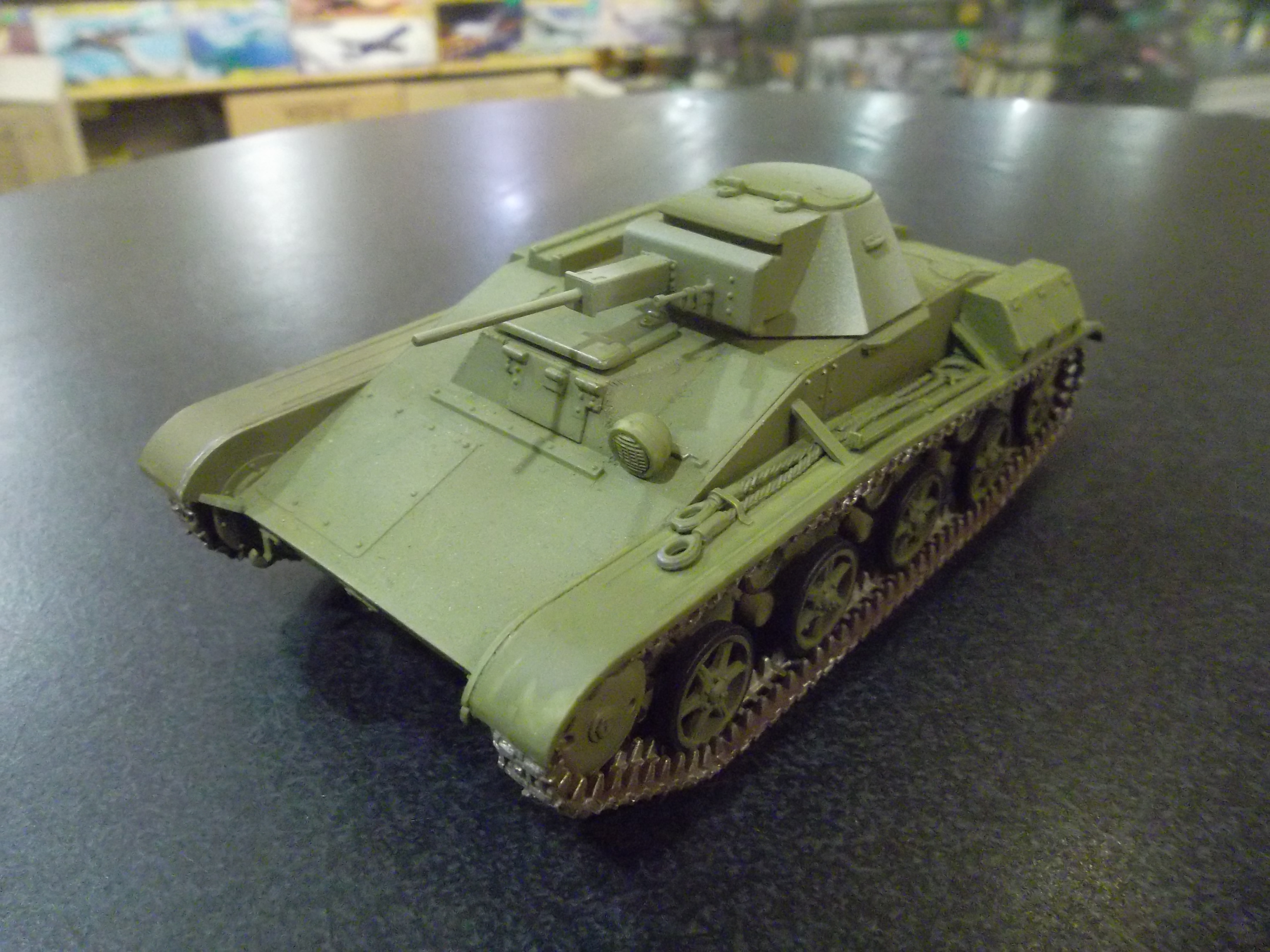 Легкий танк Т-60 поздний, 1/35 (RPM 35044) Eb8f8f57245d536822fbb1aa2bc59059