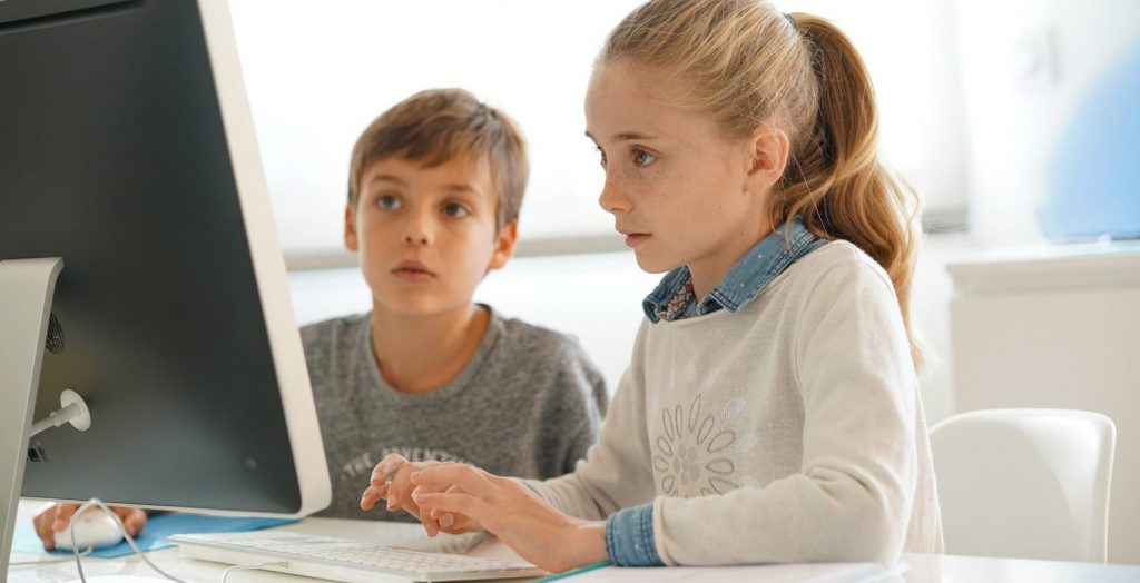 Эффективное домашнее обучение: преимущества онлайн-школ для детей от 4 до 7 лет