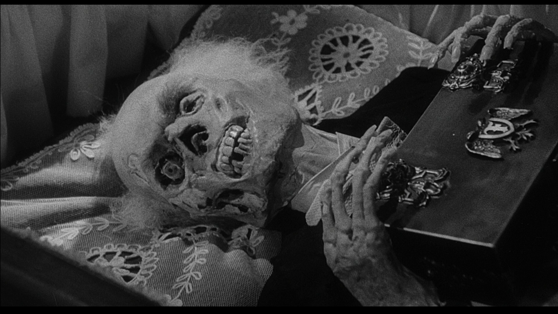 Young.Frankenstein.1974.20th.Century.Fox.BDRemux.1080p[(006614)2024-09-19-10-36-05].PNG