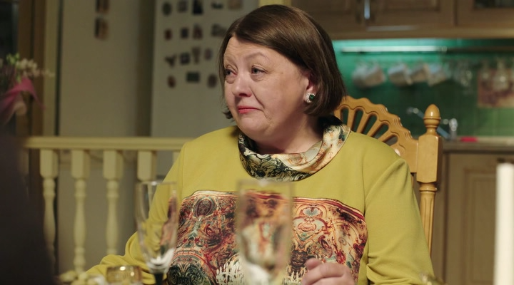 Вальс цветов S01E01 2024 WEBRip.avi_snapshot_39.24.png