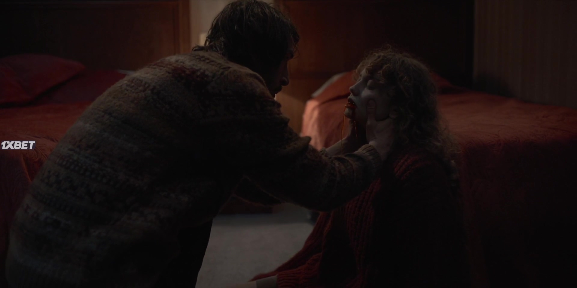 The.Funeral.2024.Dt.WEB-DL.1O8Op.mkv_20241101_132756.393.jpg