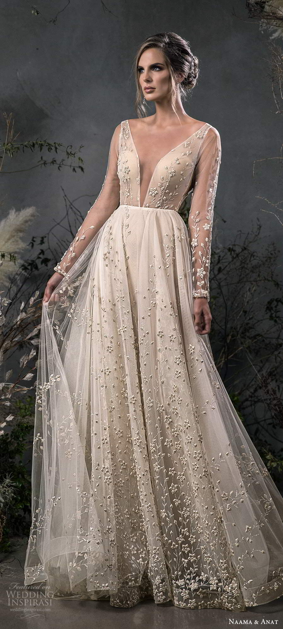 naama-anat-fall-2020-bridal-illusion-long-sleeves-plungi_002.jpg