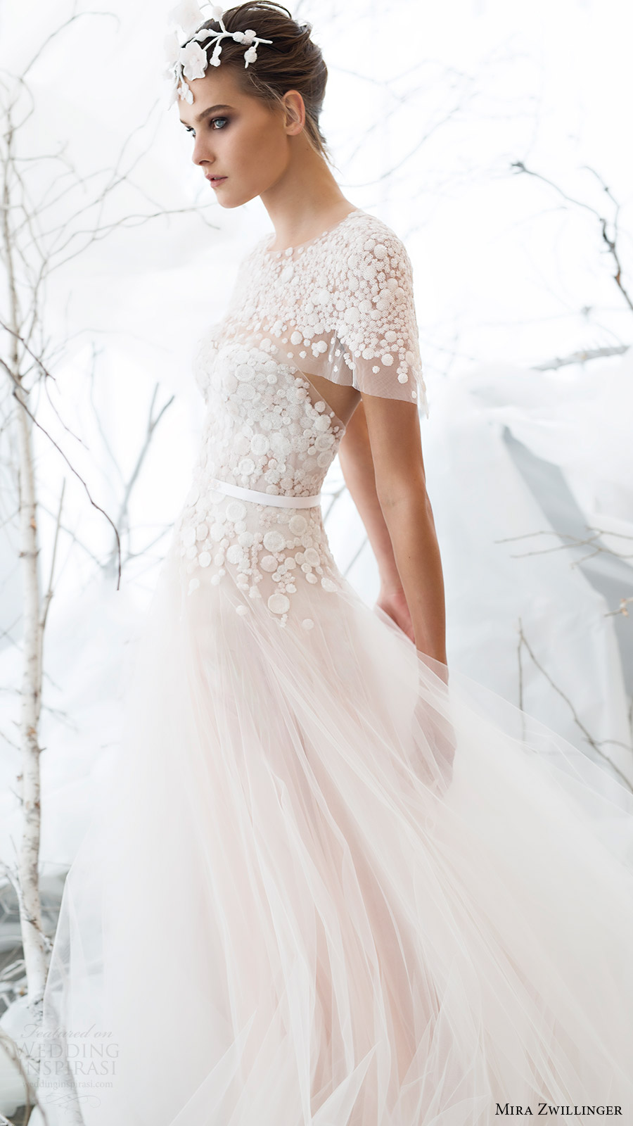 mira-zwillinger-bridal-2017-strapless-sweetheart-aline-w_002.jpg
