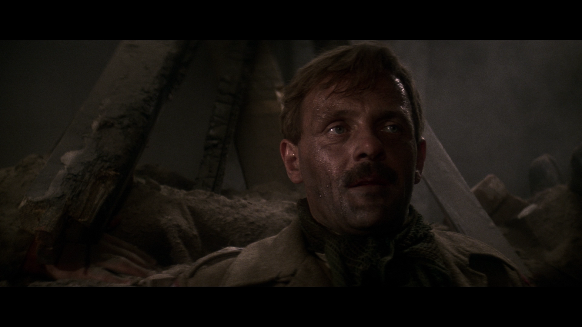 A.Bridge.Too.Far.1977.Imprint.BDRemux.1080p[(210595)2025-01-01-11-48-51].PNG