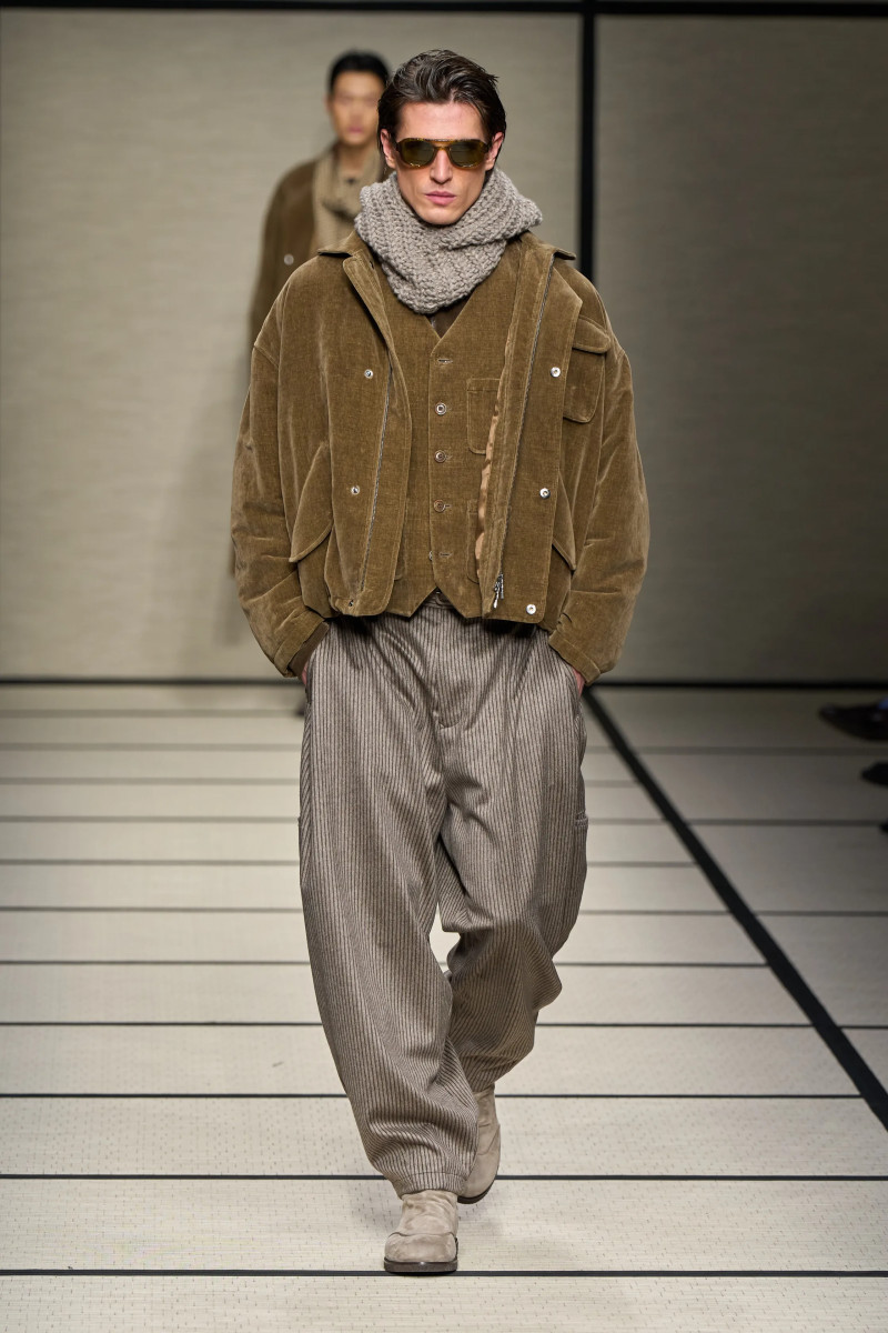 00093-giorgio-armani-fall-2025-menswear-credit-gorunway.webp