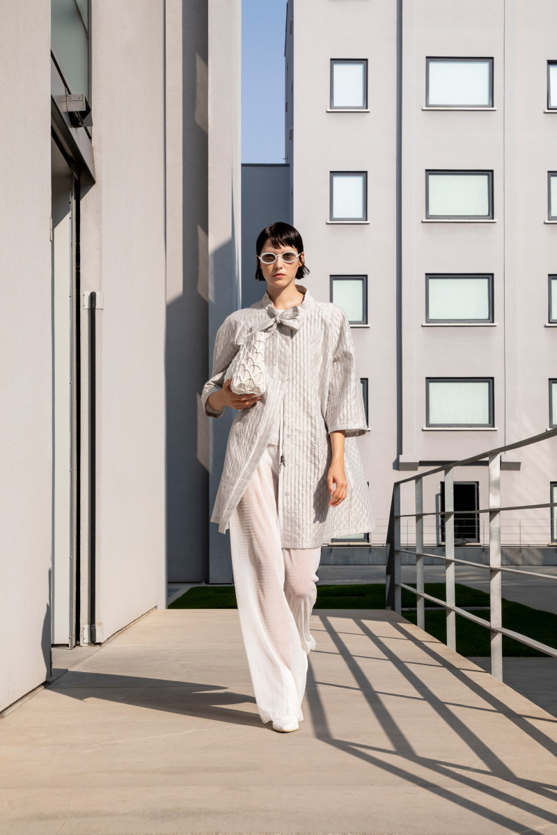 00030-Emporio-Armani-RTW-Spring-21.jpg