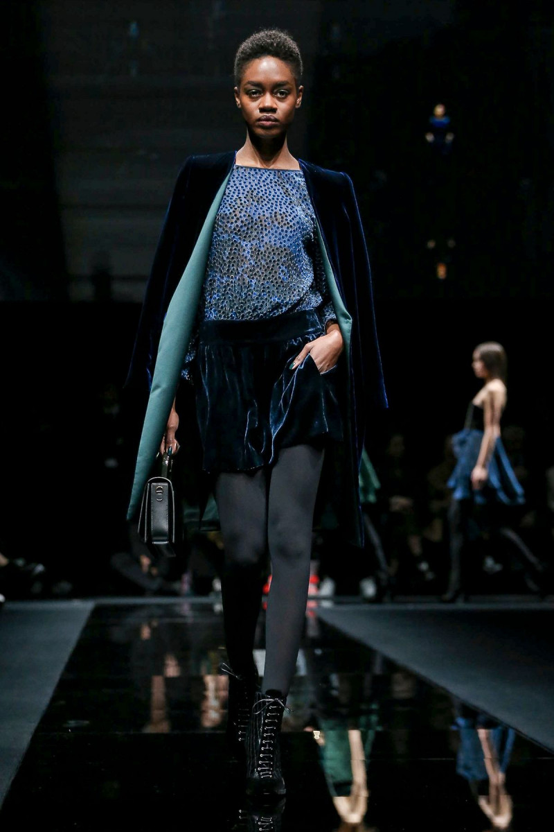 Emporio-Armani-RTW-FW20-Milan-6439-1582282612.jpg