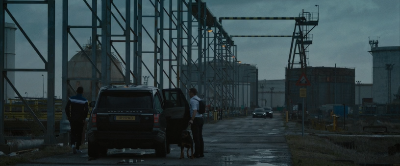 Kraven.The.Hunter.2024.HDRip-AVC.ExKinoRay.mkv_snapshot_00.50.20.351.png