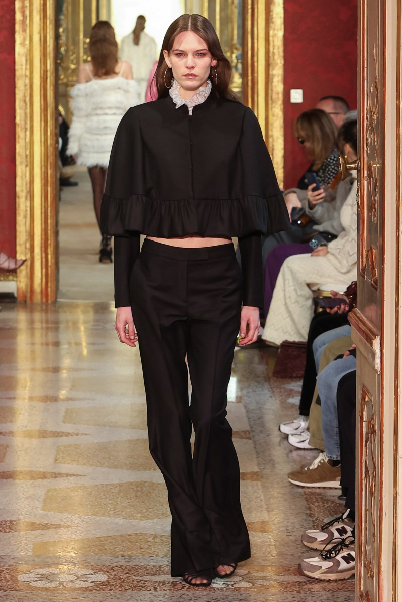 twinset-fall-25-rtw-r-ho-041.jpeg