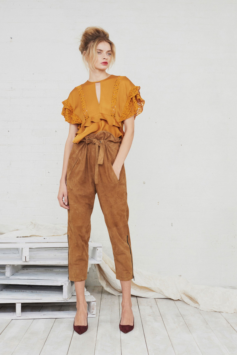 09-marissa-webb-fall-2017.jpg