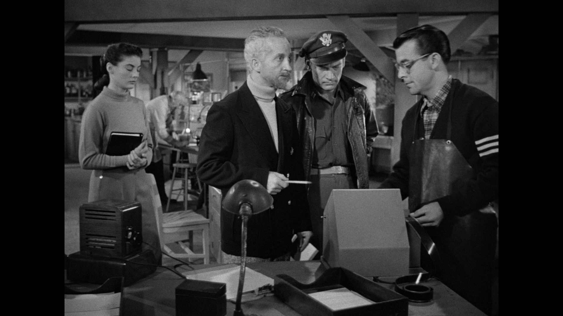 The.Thing.From.Another.World.1951.Warner.Bros.BDRemux.1080p[(020189)2025-03-09-08-21-04].PNG