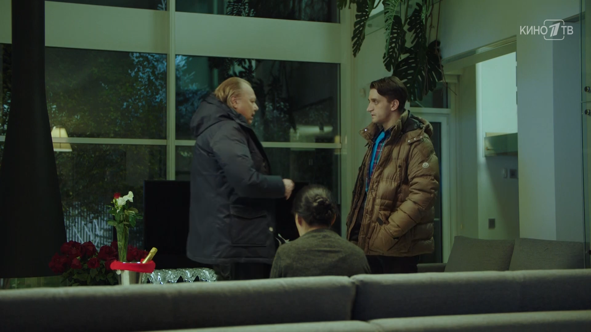 Moskovskaya.mylnaya.opera.S01.E01.2021.WEB-DL.1080p.ExKinoRay.mkv_snapshot_36.28.png