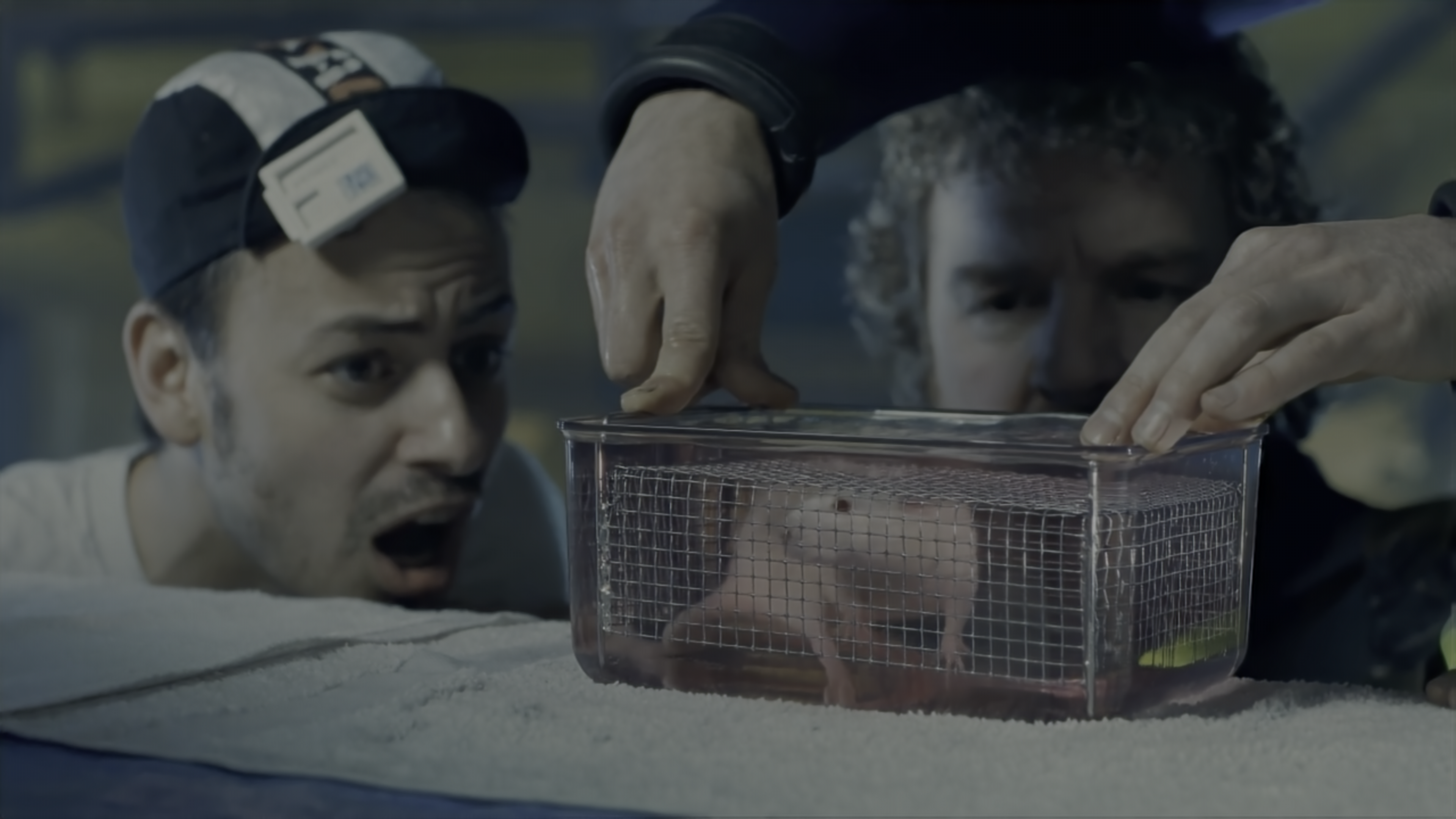 The Abyss (1989) Special Edition Open Mate UHD HDR Restored in 2160p.mkv_snapshot_00.27.06.061.png