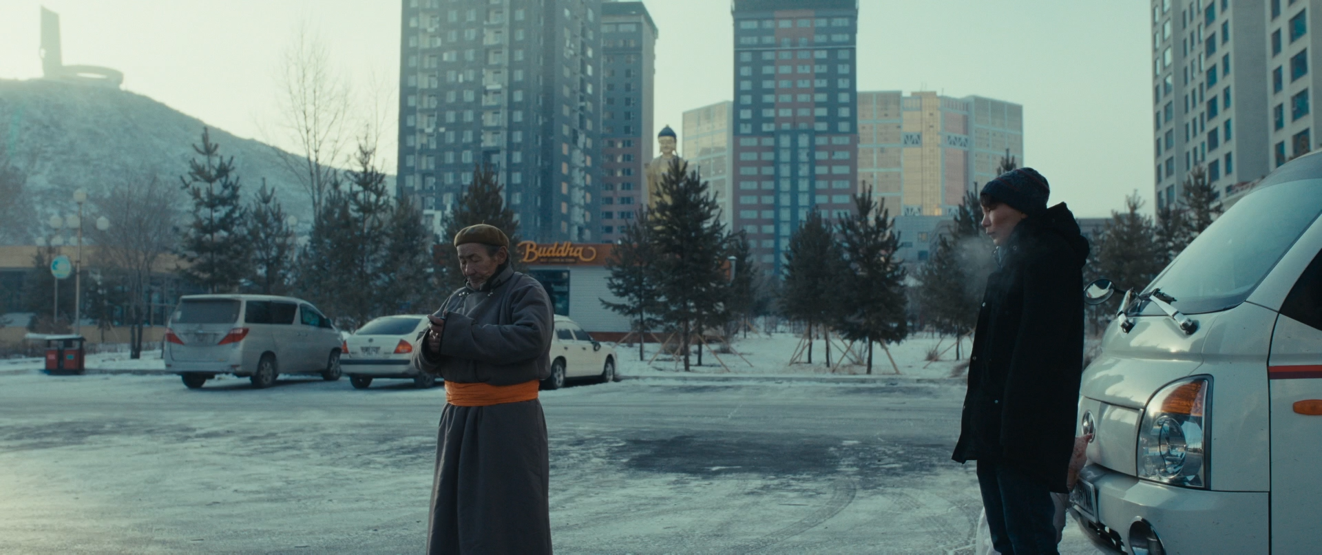 Baavgai Bolohson 2023 WEB-DL 1080p.mkv_snapshot_00.39.36.png