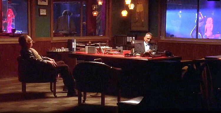 Счастливый город /Lucky Town/ 2000 (0:12:30 / 1:41:07)