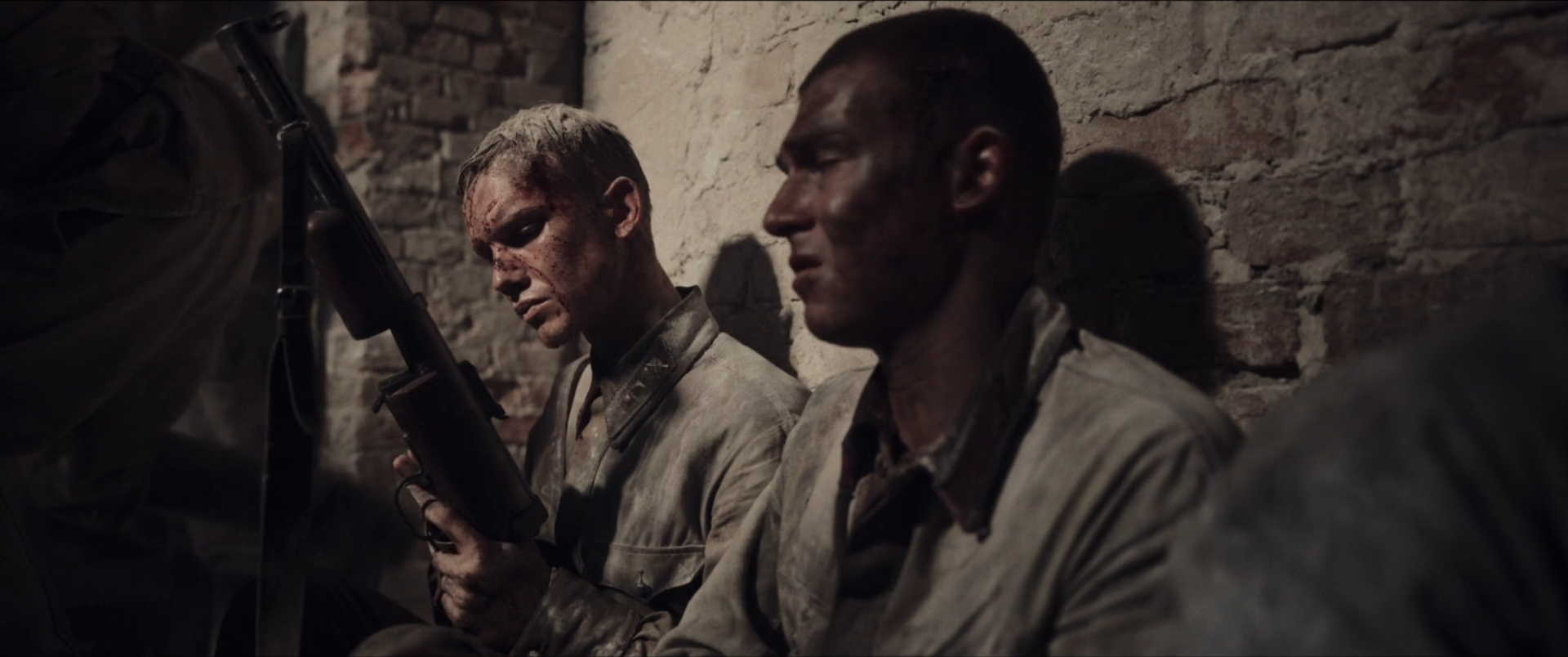 В списках не значился 2025 WEB-DL 1080p.mkv_snapshot_00.33.46.png