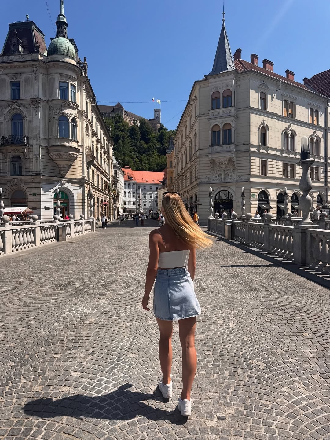 https://i1.imageban.ru/out/2025/06/23/8e519e206de1056b8cd0f444bb5659cd.jpg