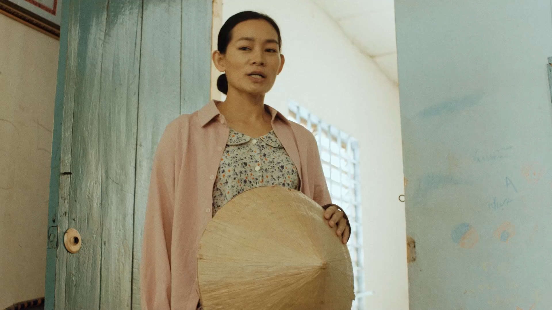 Mua Hinh 2021 WEB-DL 1080p.mkv_snapshot_12.03.png