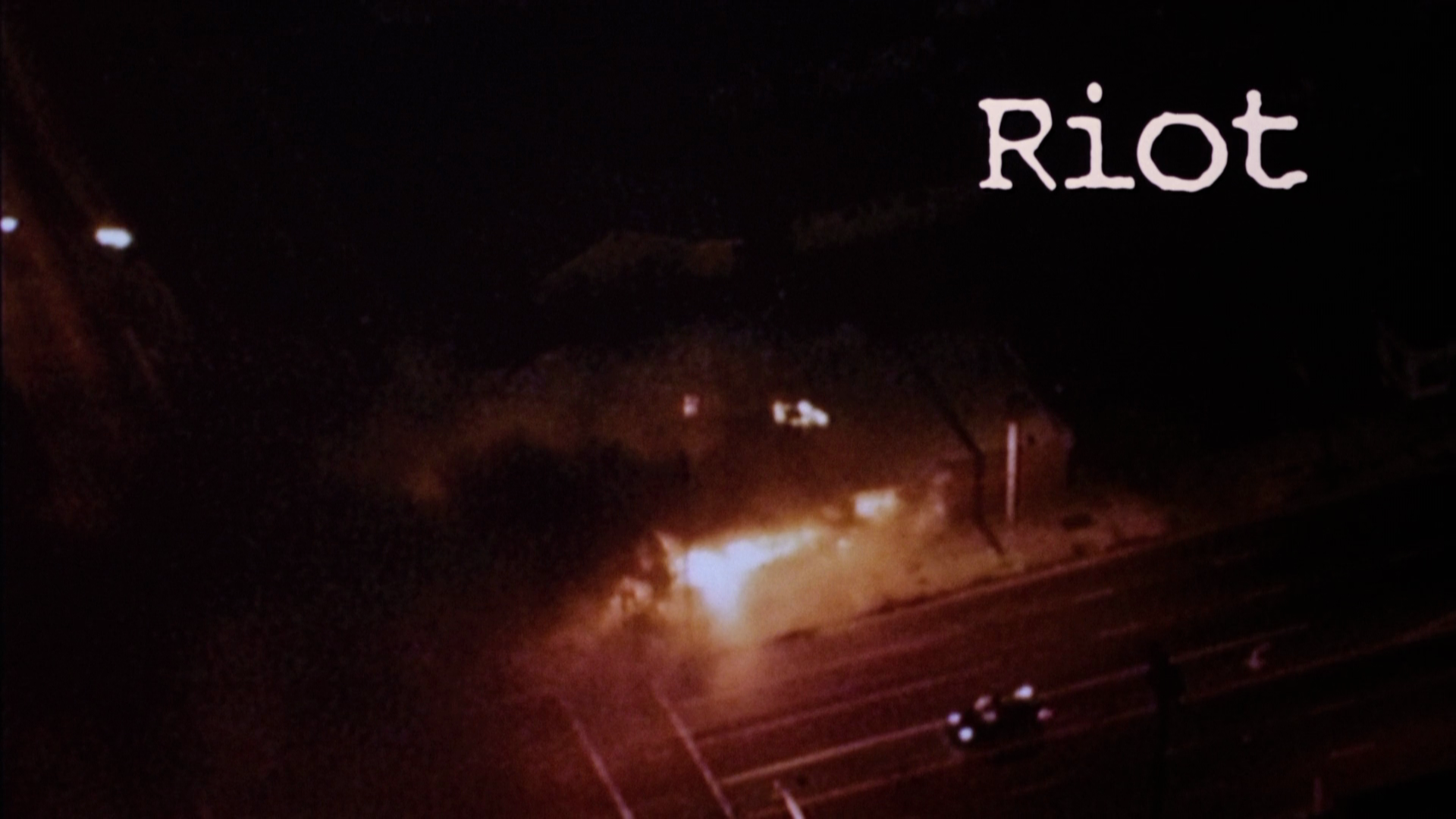 Riot.1996.Fokus.Media.BDRemux.1080p.mkv_20250706_082408.574.png