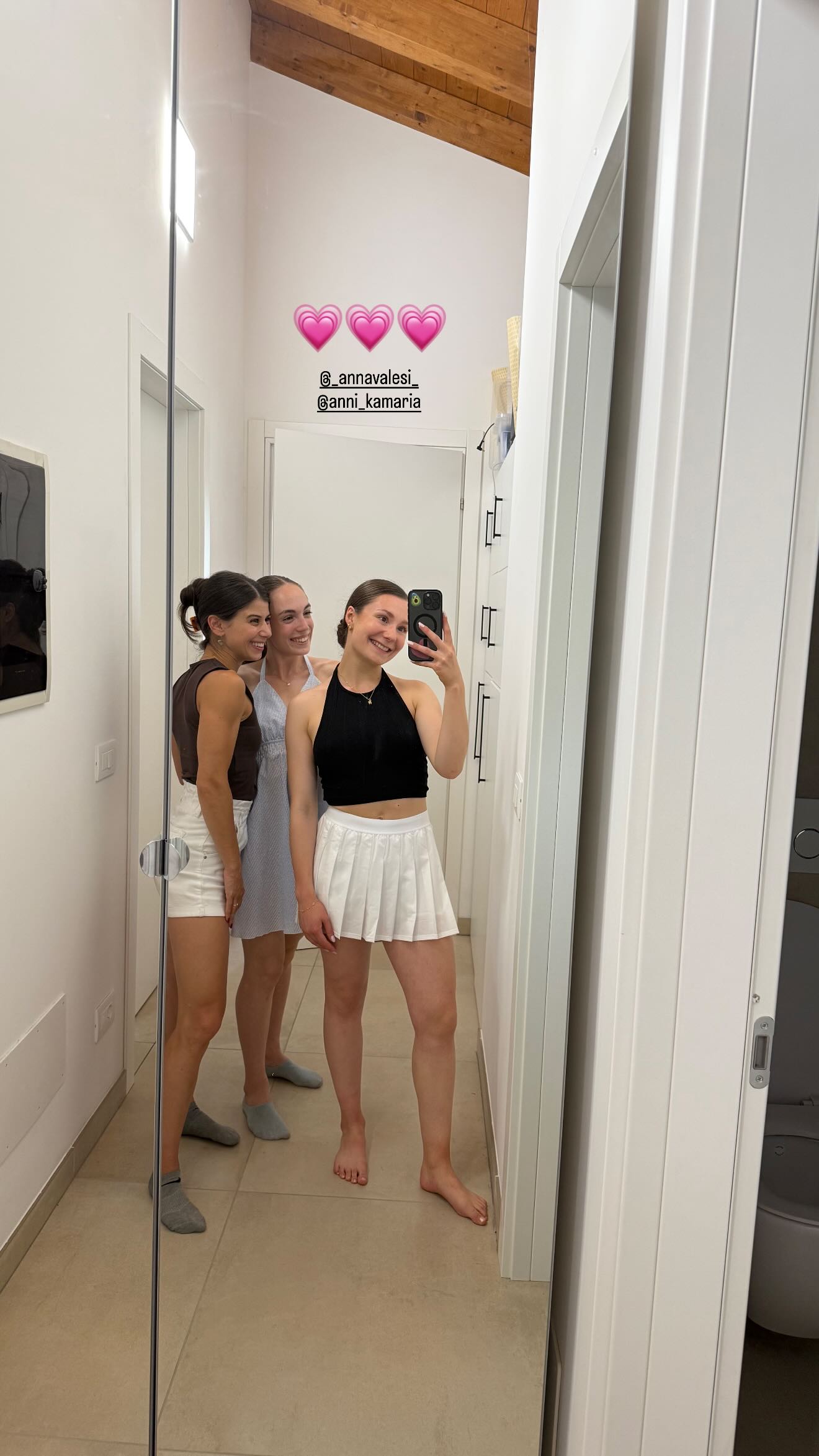 https://i1.imageban.ru/out/2025/07/19/b35da63d88d01a7976f68bd816322055.jpeg