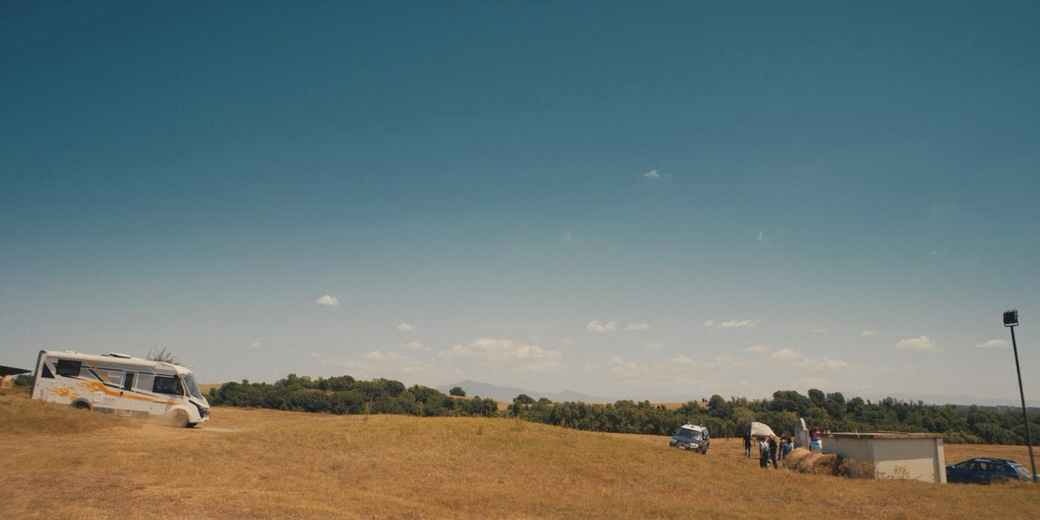 Увидеть Париж и… (2024) HDRip-AVC_ivanes.mkv_20250824_112123.804.png