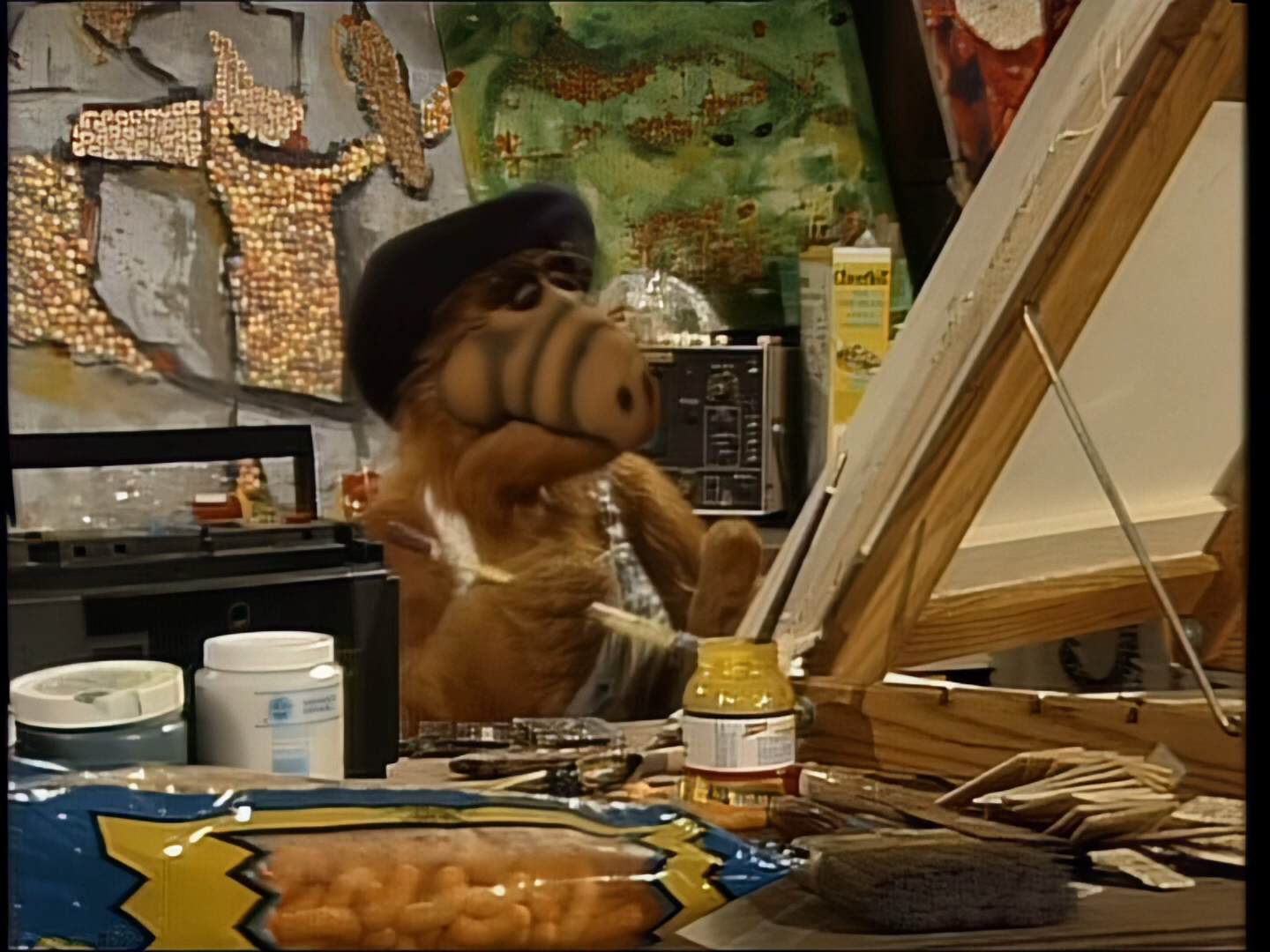 094 (S4E16) - Альф - художник 1080.mkv_snapshot_11.41.040.png