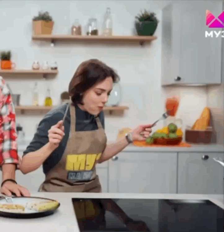 https://i1.imageban.ru/out/2025/09/28/c5bff3a8d7d32243a50890cf3357064b.gif