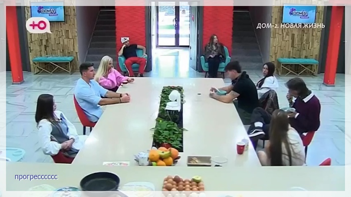 https://i1.imageban.ru/out/2025/10/08/92e493d3da37a9af812c4fff33926c7f.jpg