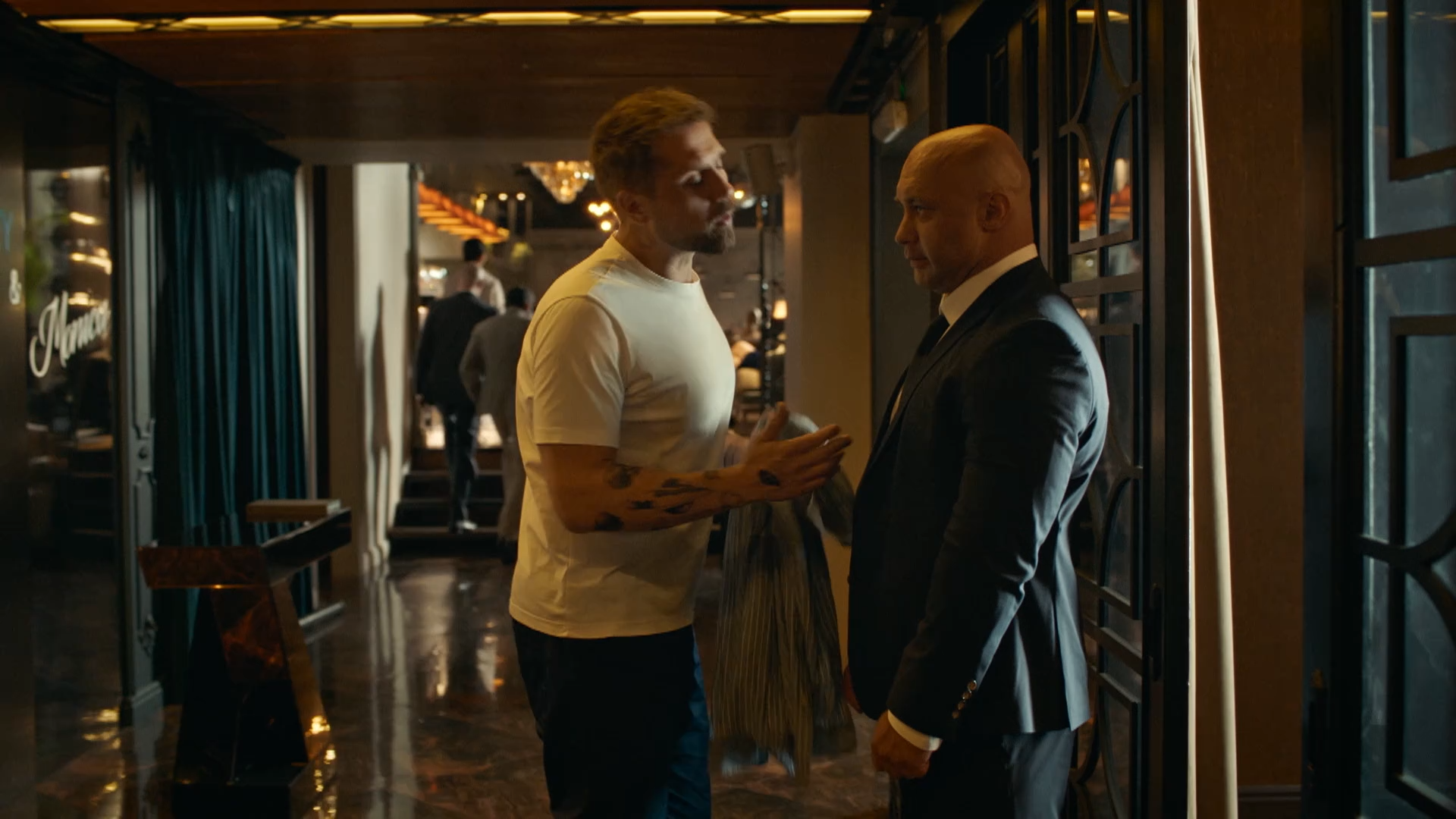 Kulinarnyy tekhnikum.S01.E01.2025.WEB-DL.1080p.ExKinoRay.mkv_snapshot_07.36.png