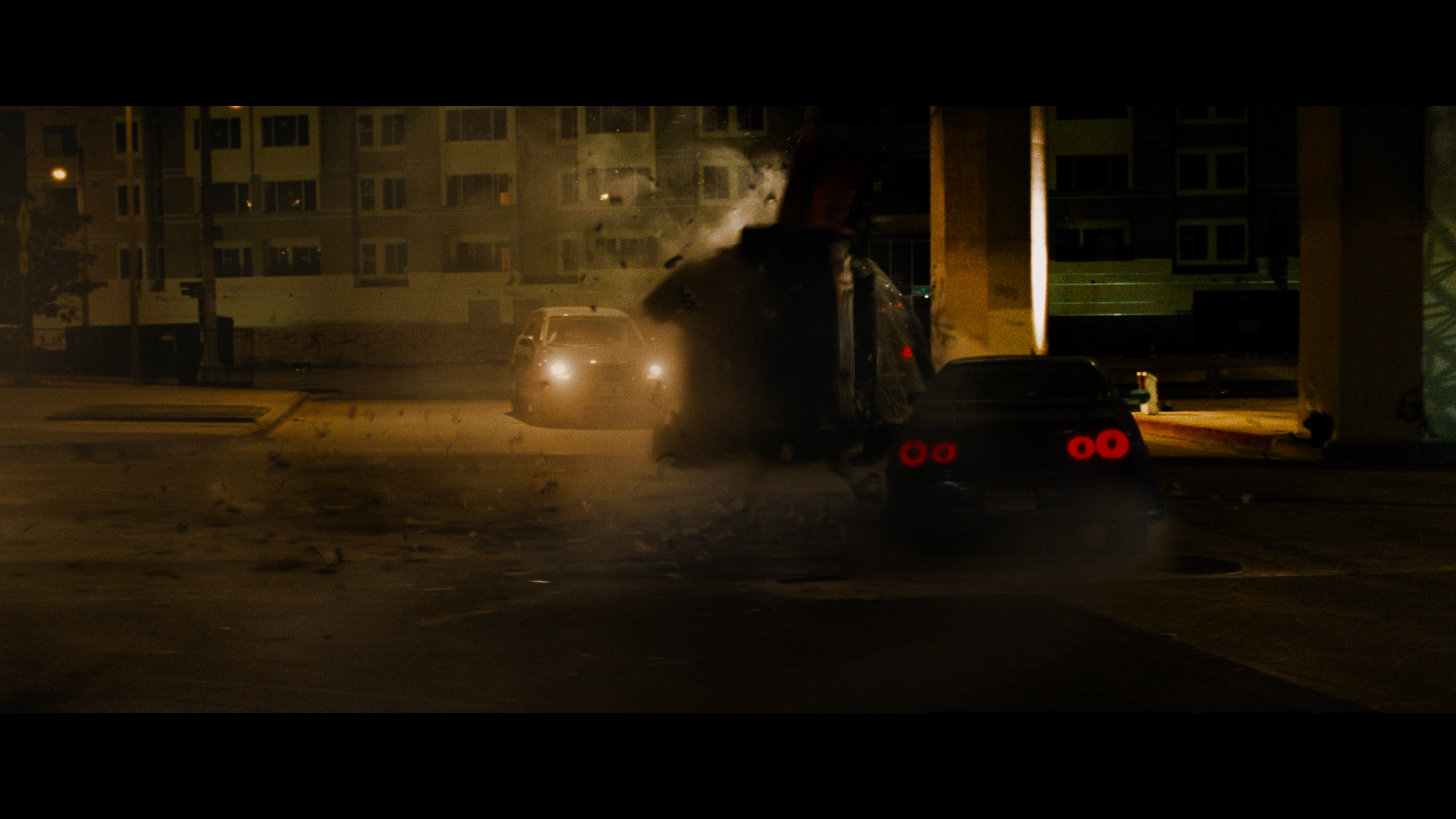 Fast.and.Furious.4.2009.BDRemux.2160p.mkv_snapshot_00.42.35_[2025-11-19_12.49.37].png